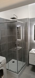 Moderný sprchový kút – montáž a obklady, Bratislava-Nové Mesto